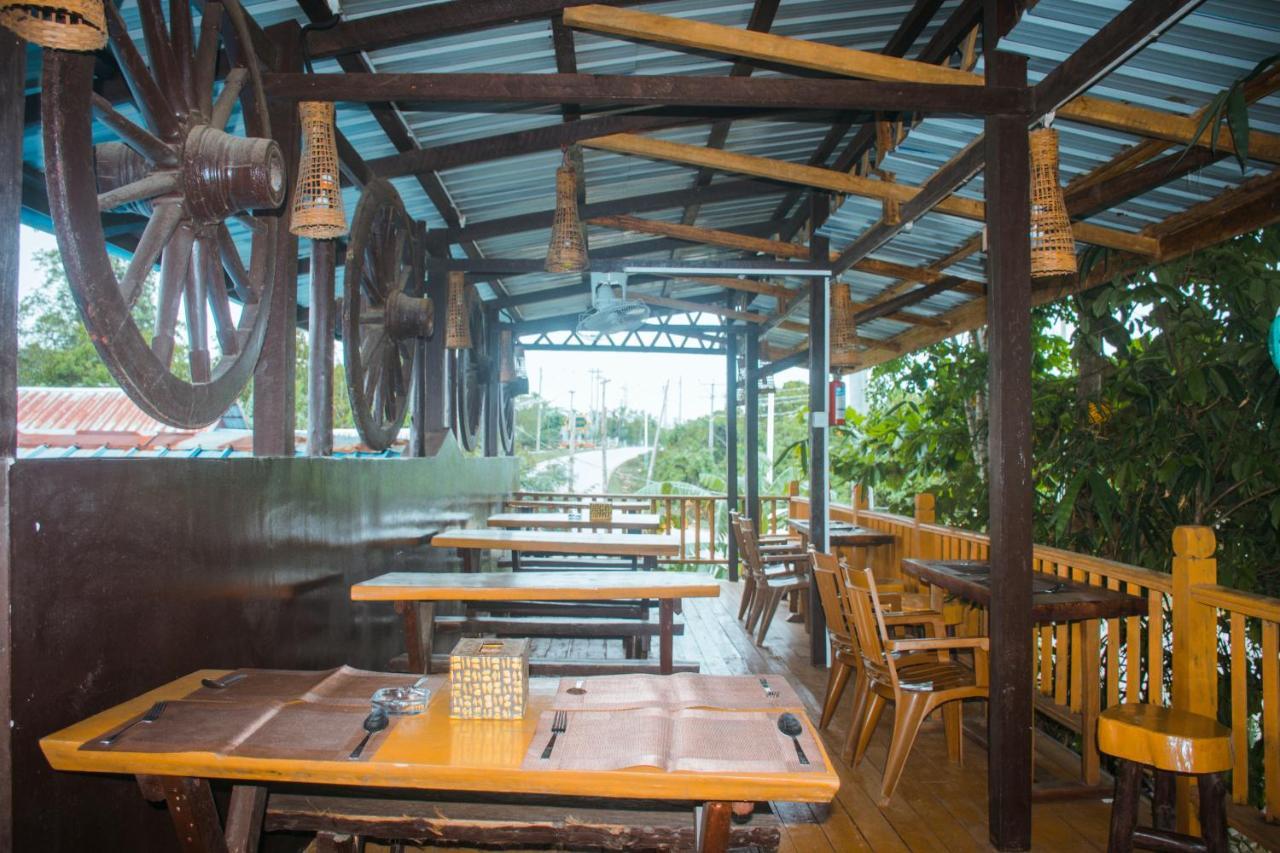 Dream House Guest House & Restaurant Ngwesaung Exteriér fotografie